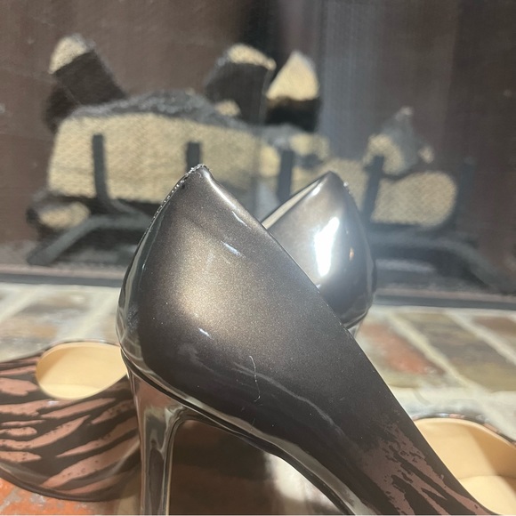 Gianni Bini Devann Brown and gold Ombray D’orsay heels - Picture 10 of 10